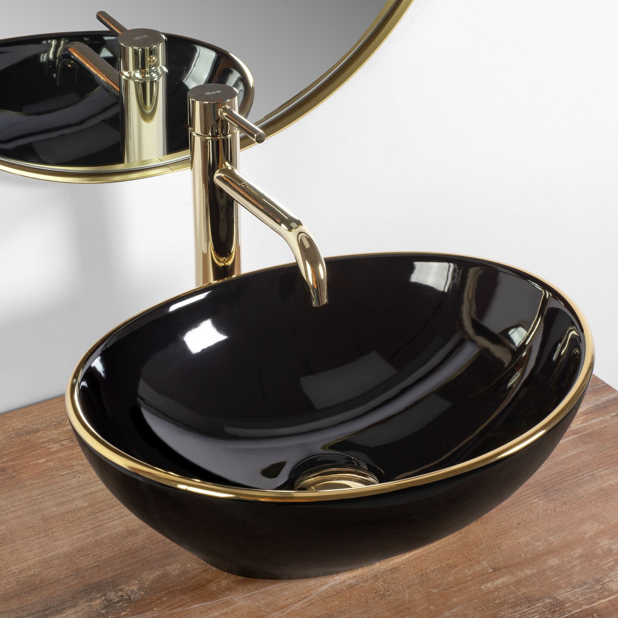 Rea Sofia Black Gold Edge -pesuallas 2